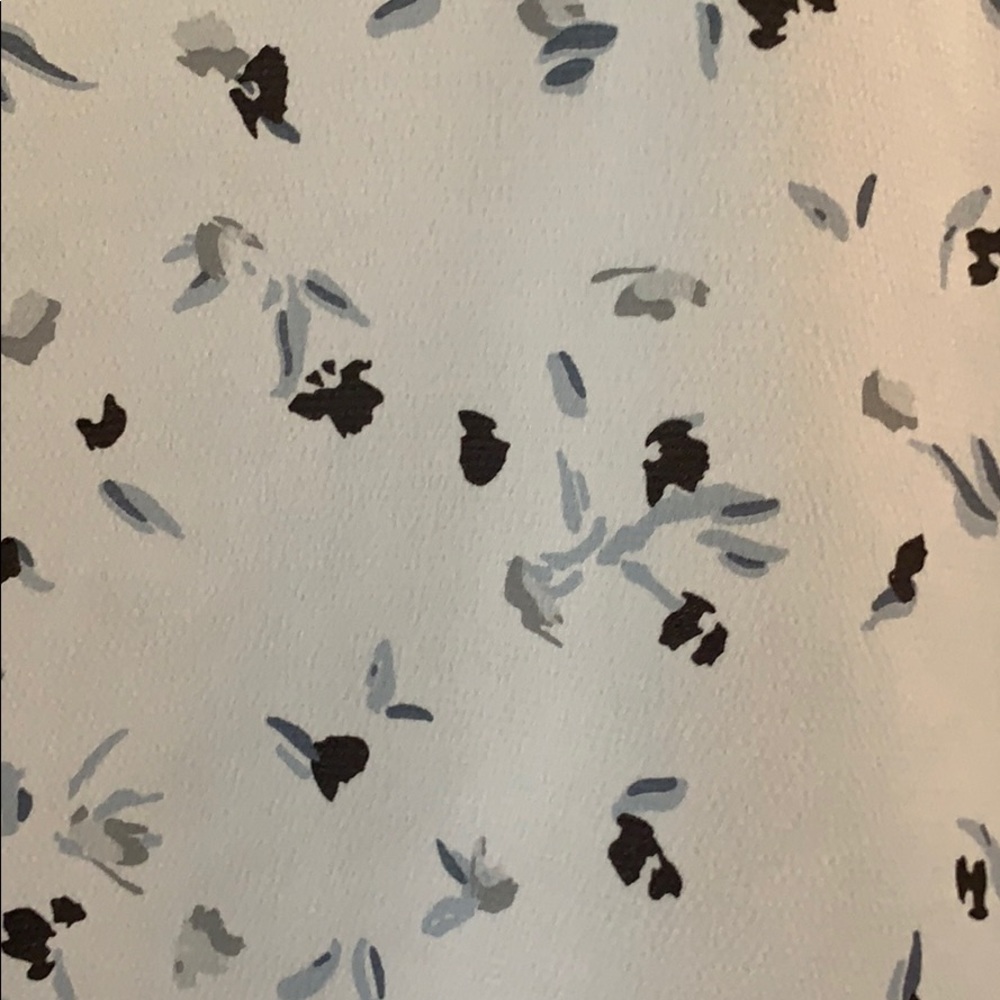 Blouse - Picture 2 of 4